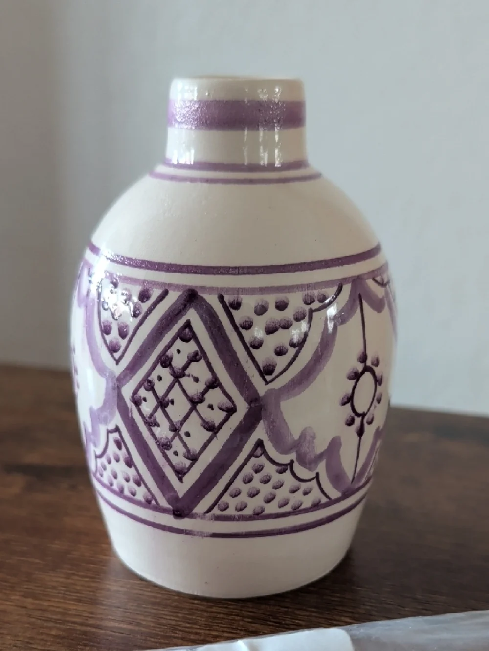 Doterra Natural Reed Diffuser 10 Reeds with Cream Purple Accent Vase Moroccan